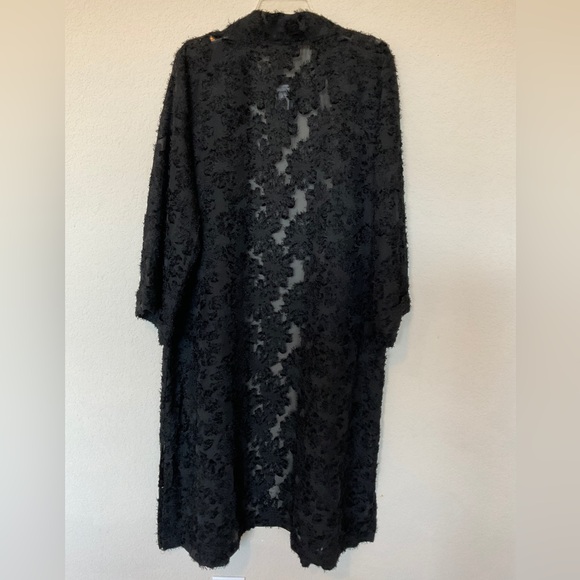 Avenue NWT Black Floral Burnout Kimono Robe or Duster Jacket 22-24 or Smaller! - Picture 10 of 16